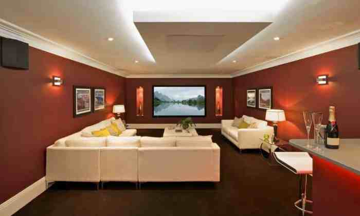 Burgundy room living decor color grey maroon ideas sofa schemes gray go decorating rooms couch colour leather gold fearsome visit